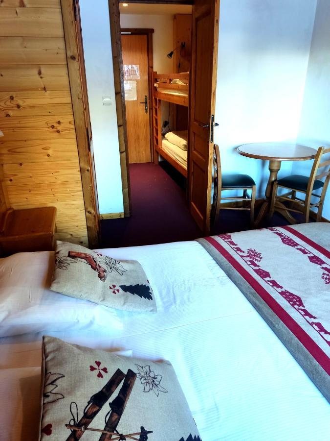 Epicea Lodge Hotel Et Camping พราโลญ็อง-ลา-วานวซ ภายนอก รูปภาพ