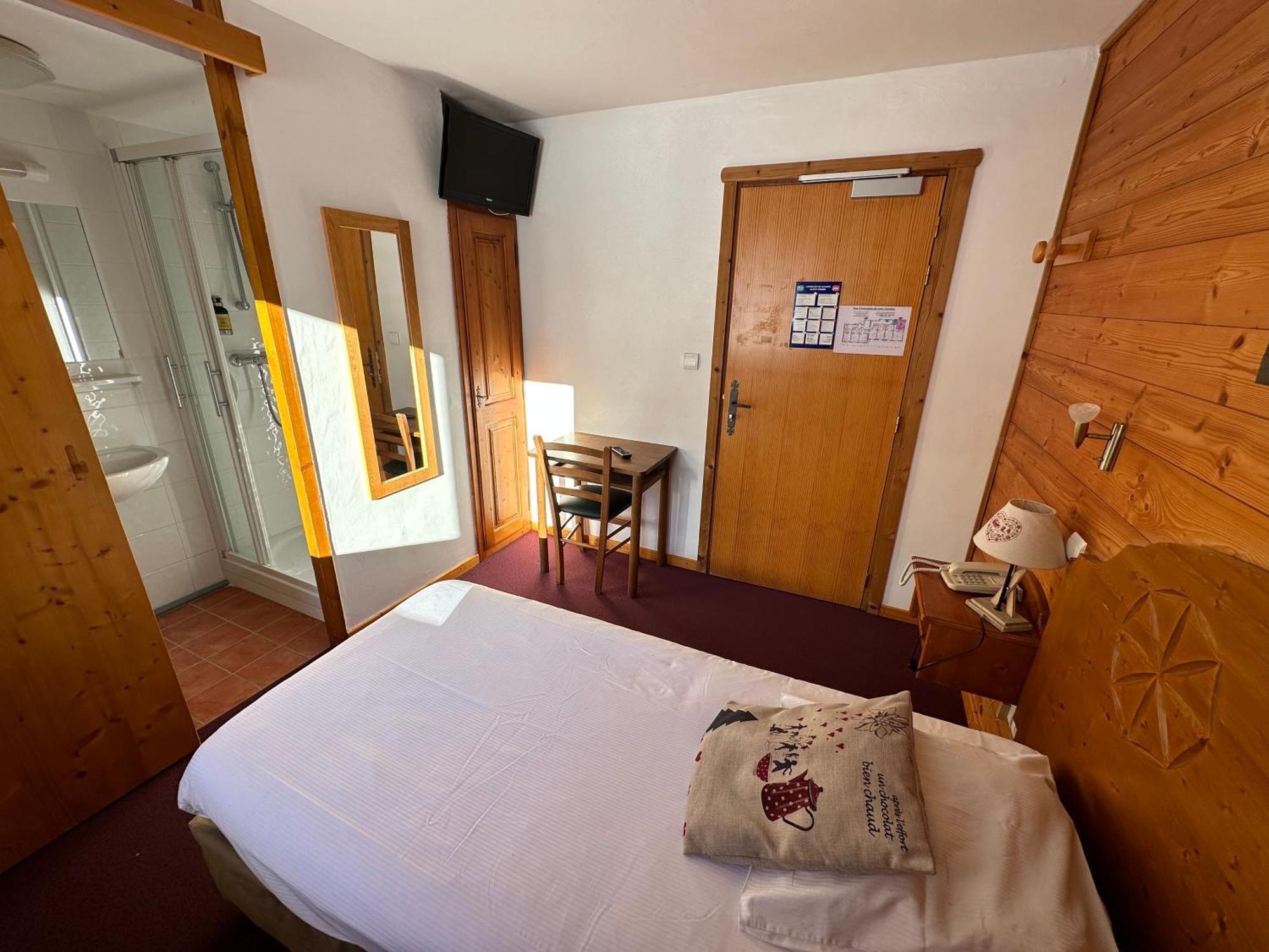 Epicea Lodge Hotel Et Camping พราโลญ็อง-ลา-วานวซ ภายนอก รูปภาพ